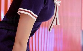AISS爱丝(黄金版) – 当萱萱碰上购物狂：写真集里的逛街变装秀原图！