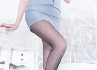 Beautyleg – 在Chya的短裙全集中，裙子和微风之间的默契很绝，值得一看！