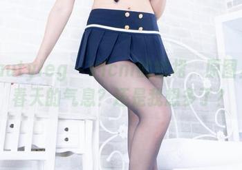 Beautyleg – Vicni的短裙，原图里有春天的气息？还是我想多了？