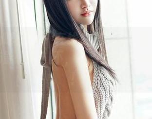 Feilin嗲囡囡 – 在线女王访谈：你以为只有服饰能霸气？不，其实是陈怡曼的照片！
