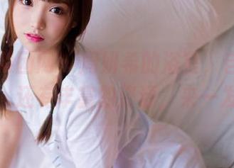 GIRLT果团网 – 周妍希的浴室，自成一派的美图，还有丰富的资源，来一发不亏！