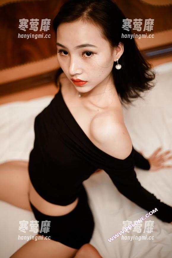 PDL潘多拉-温心怡 PDL潘多拉 - 秘书工作状态?温心怡作品下载直接拉到你的脑海,今晚不睡觉也得想想…
