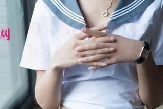UGirls尤果网 – 你打算错过王轶玲的体操服全集吗？下载后可“一抬手一投足”都得分！