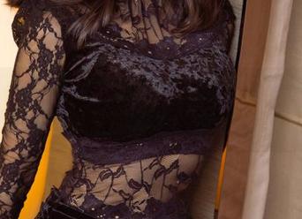 UGirls尤果网 – 这些图里的白熙萌像极了从小剧场走出来的角色，女仆风情万种。