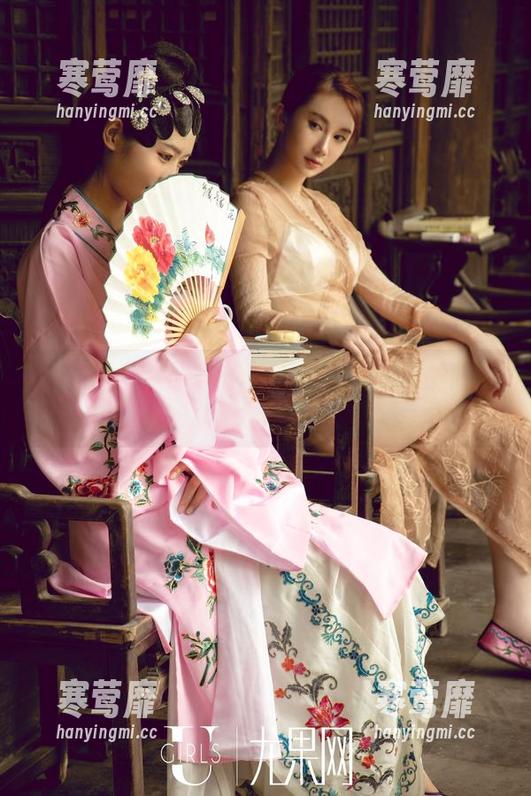 UGirls尤果网 - 免费资源？想当陈怡曼厨房里的小助手吗？