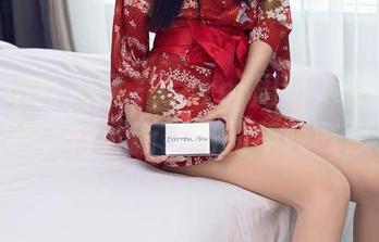 Xiuren秀人网 – Carol周妍希校服高清合集，打开新姿势的年轻气息。