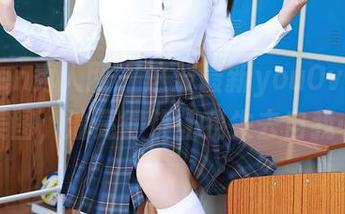 Xiuren秀人网 – 这波最新youOvOyou美图，油亮得快让我失去自我…