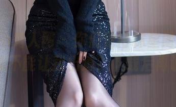 Xiuren秀人网 – 你们觉得林星阑的和服作品能不能让我出道？下载后再说吧！