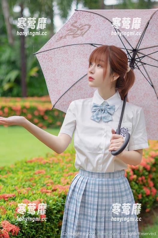 Xiuren秀人网 - 王伊纯的肉丝写真合集：坚决不允许认真看！