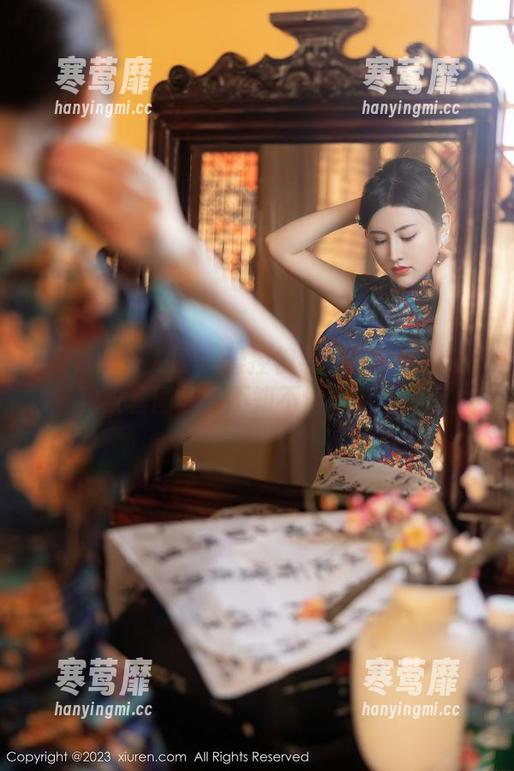 Xiuren秀人网 - 操控视线的王馨瑶Yanni，豹纹套图让人不知不觉就停住脚步。
