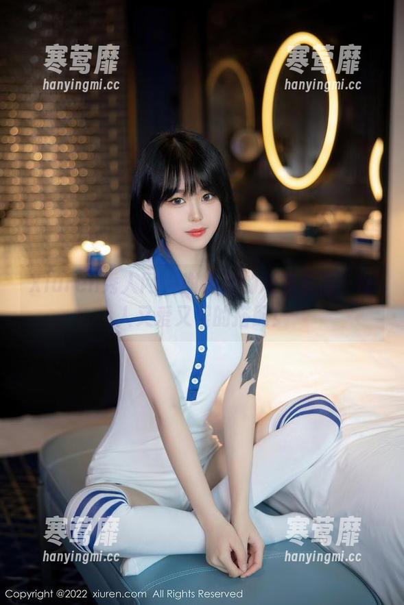 Xiuren秀人网-谢小葱 Xiuren秀人网 - 谢小葱的短裤套图,让人又爱又恨的搭配!