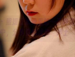 pans – 熙媛在泳池里的一百种姿势：高清放送中，分享你的泳池‘绅士’行为！