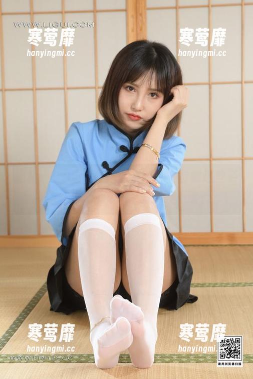 丽柜 - Vicky女神最新图片，看到这些姿势，我只想说……肩颈酸不酸？