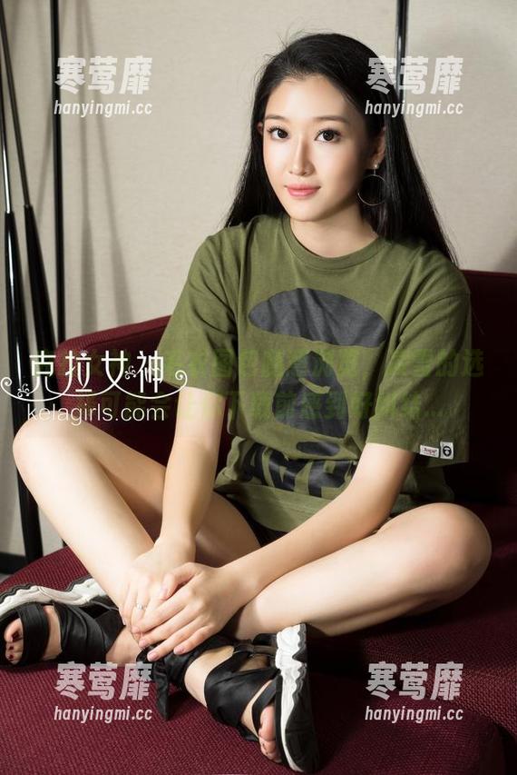 克拉女神 - 毛衣图包随意浏览，凌雪的选择可能会让你下载前感到好纠结...