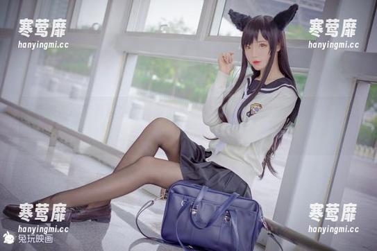 兔玩映画的写真展览，制服小姐姐的每个角度都是一种诱惑，完全sayno不想。