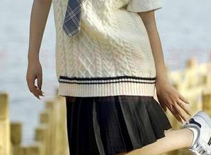 初夏女神 – 点点变身秘书，高清照片里必须加一点喜感！