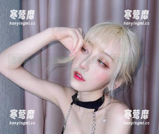 当啾小妍Deer化身天使，私房写真果然别有一番滋味