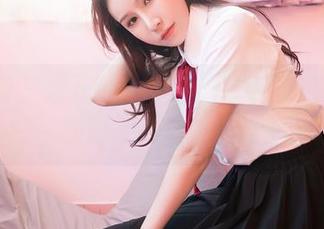 嗲囡囡 – 果儿Victoria说夏天必须有福利，那就来看看她的写真！