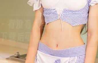 尤果网 – 有没有人告诉你曼妮儿的JK作品集下载后可能会让你上课分心？