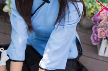 尤果网出品的皮草合辑，高清显示，一不小心就被卷进画里，谁会第一时间想到的呢？