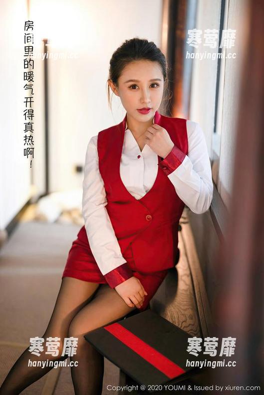 尤蜜荟-Cris_卓娅祺 尤蜜荟 - 原图打卡:Cris_卓娅祺的仙女裸足,你见过吗?说不定还会烧焦你的眼球!