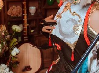 别说我是偏心，希希_啾的美图壁纸，剧情全在眼神交汇间。
