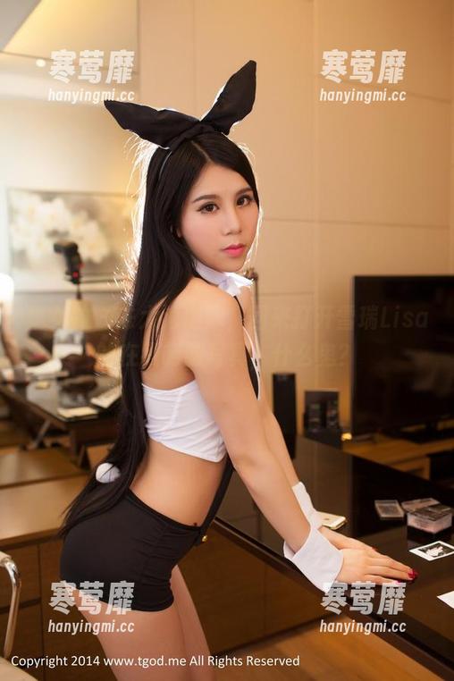 推女神 - 去大海游泳，回来打开雪瑞Lisa的在线制服写真，什么鬼？