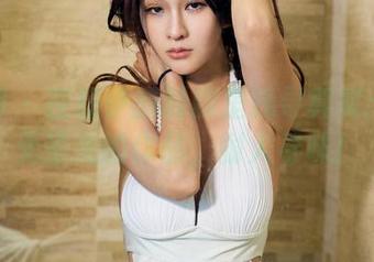 推女郎 – 在杨伊的制服里找寻真实：完全无圣光的作品，耐人寻味！