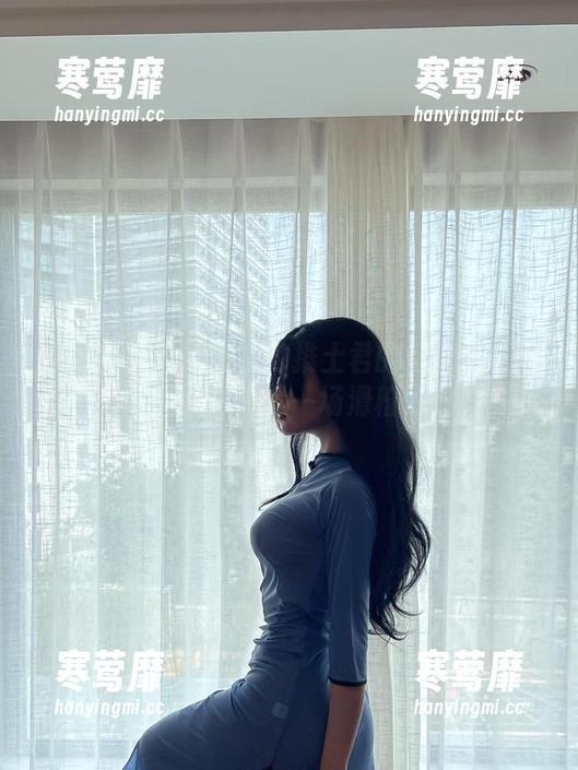 微密圈 - 无欲无求的推土君的运动写真：这不只是套图，更是一场滑稽的健身派对