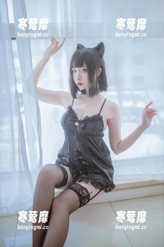 日奈娇 这场日奈娇的全套甘雨女仆,原图和意境搭配得天衣无缝,真想慢慢咀嚼。