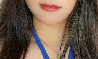 微密圈 – 这个是可馨吖的红色镂空图册，看完我自觉要删掉我的衣柜了哈哈。