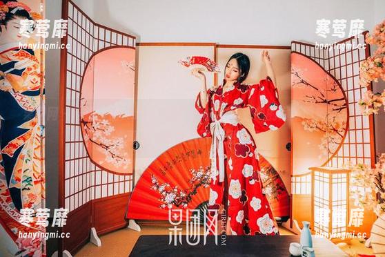果团网 - 这波“甜Abby和服”真的要砸进我的最新图库了，下次再见的时候我可不想空着。