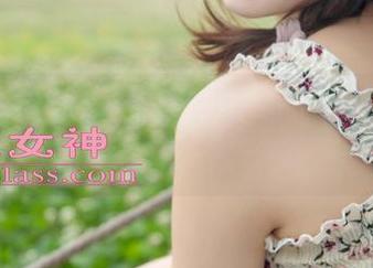 梦丝女神 – 晓晓的晨间迷惑图集：谁说起床只有头发乱的一条路？