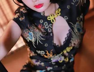 看！炸蛋Boom的私房和服，火力全开中