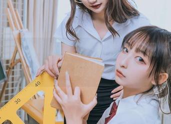 图库里的神楽坂真冬：日常照惊现“反转”时刻？