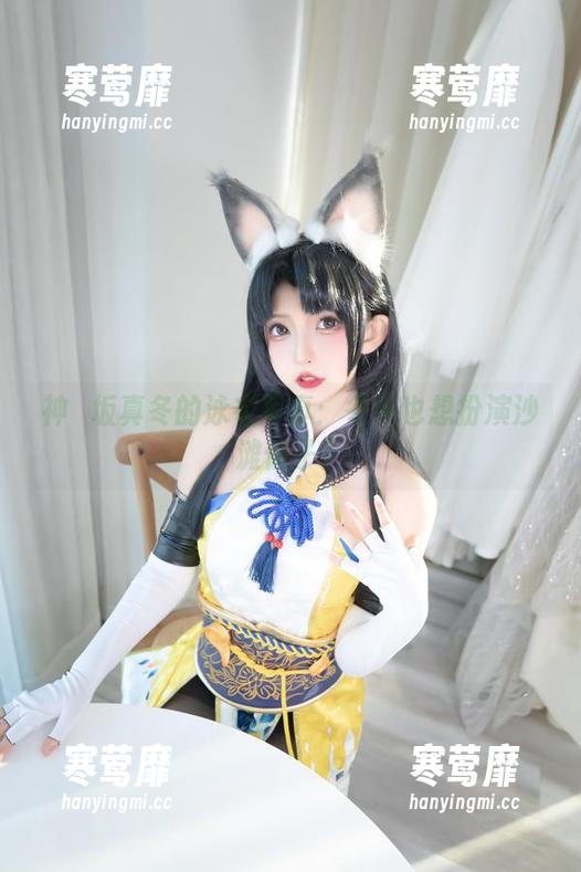 神楽坂真冬的泳衣写真：冬天也想扮演沙滩仙子？