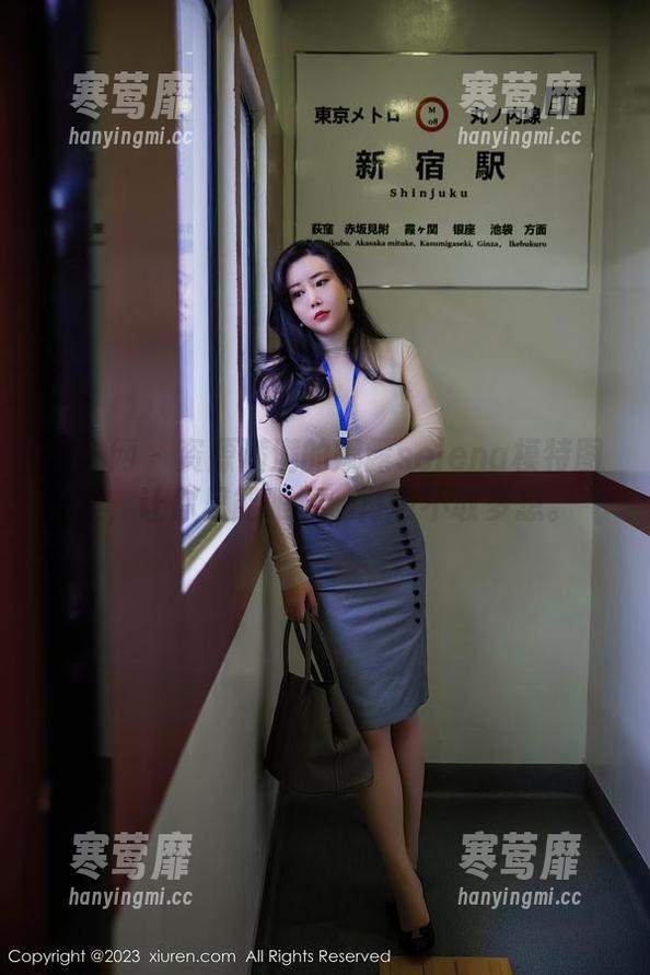 秀人网 - 资源满满的娜露selena模特图集，让你只能眼馋，再也不敢多想。