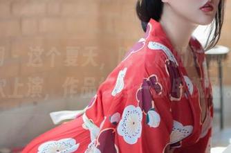 秀人网 – 这个夏天，陈大榕的泳池套图再次上演，作品好过一部电视剧。