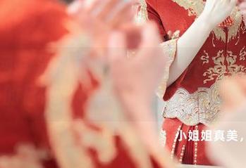 秀人网 – 最新图册上线！顾乔楠Cora女仆的日常，每张都是个小惊喜啊。