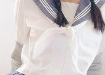 稚乖画册 – 礼服全套！赤西夜夜变身海鲜大排档的闪亮招牌