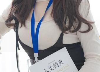 紧急企划 – “见希w”瑜伽—随时来一眼高清壁纸！