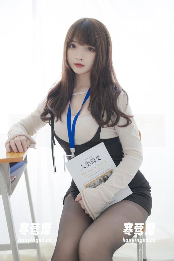 紧急企划 - “见希w”瑜伽—随时来一眼高清壁纸！
