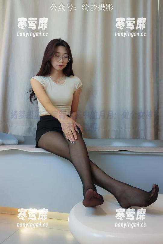 绮梦摄影-月月 绮梦摄影 - 定制风暴中的月月:做个女神真不容易啊。