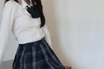 绮梦摄影 – 阿依夏的制服，高清原图，看着就想打卡一发！