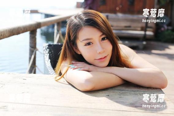 美媛馆 - repeatafterme：刘娅希+圣诞=最给力的福利图片合集！
