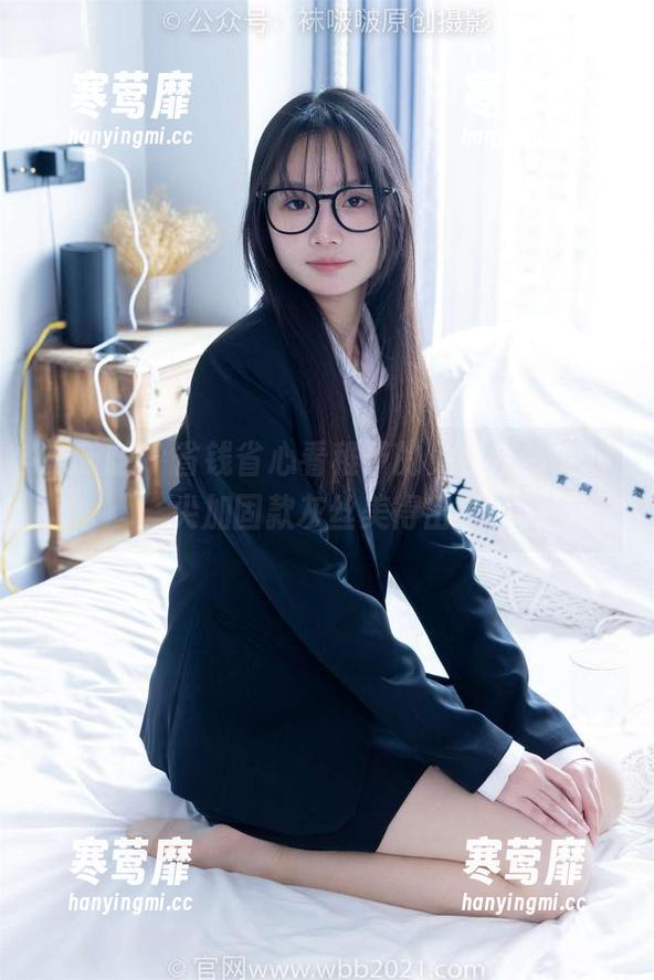 袜啵啵 - 省钱省心看稚予的免费资源，脚尖加固款灰丝美得出奇