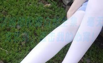 翻开西尔酱的校服白丝全集，毫无预警的文艺范，直击我的心窝！