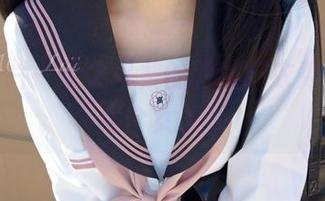 精选图片：迷之呆梨的豹纹睡衣秀，完全是个女王！