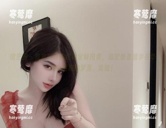 微密圈 - 观察阿色的红裙定制图集，感觉像是踱步在华丽但温和的梦里，哈哈！