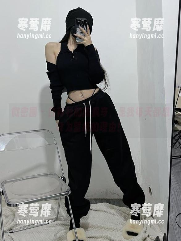 微密圈 - 白衬衫的陈佩奇，是我每天都想设为壁纸的理由！